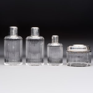 An Art Deco 12-piece silver toiletry set, Wolfers Frères, Brussels, 20th C. — photo 8