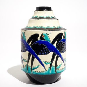 An art deco crackle glazed vase with swallows, Charles Catteau for Boch Kéramis, 1st half 20th C. — 照片 1