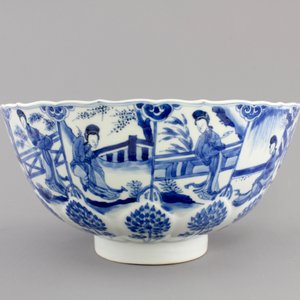 An attractive blue and white Chinese porcelain bowl with Long Elizas, Kangxi, ca. 1700 — photo 5