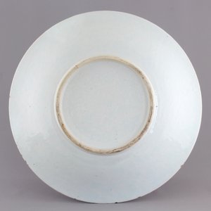 An attractive large blue and white Chinese porcelain dish with a dragon, 19th C. — foto 2