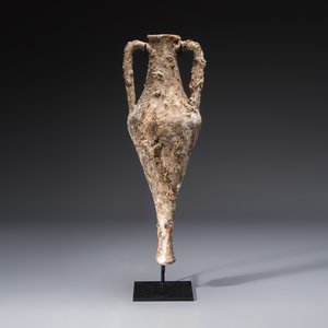 An early Greek pottery wine transport amphora with marine encrustation — photo 2