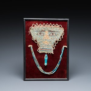 An Egyptian faience bead mummy mask, an ushabti and a necklace, Ptolemaic period — 照片 1