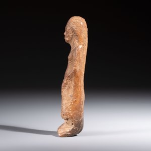 An Egyptian red-brown clay Ushabti, probably Romano-Egyptian, 1st C. AD — photo 3