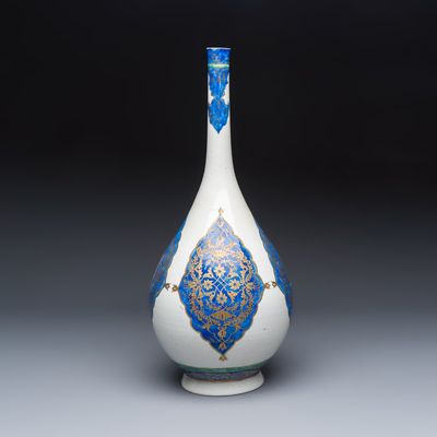 An elegant large Samson gilt-decorated bottle vase in Islamic style, 19th C.