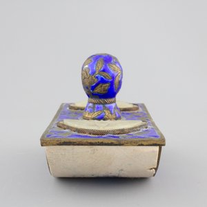 An enameled bronze and inset jade writing set, 19th C. — photo 3