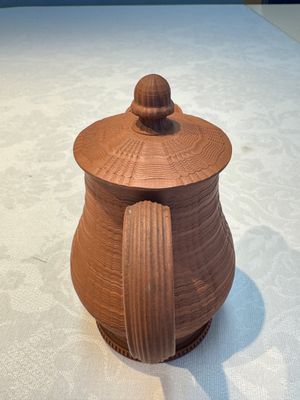 An English 4-piece engine-turned redware tea service, pseudo-Chinese marks, 2nd half 18th C. — foto 27