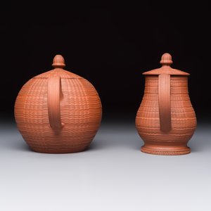An English 4-piece engine-turned redware tea service, pseudo-Chinese marks, 2nd half 18th C. — foto 11