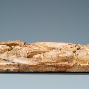 An English alabaster relief of 'The adoration of the magi', Nottingham, 15th C. — 照片 21