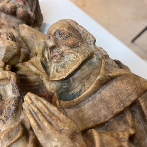 An English alabaster relief of 'The adoration of the magi', Nottingham, 15th C. — 照片 44