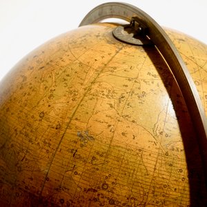 An English celestial globe, George Frederick Cruchley, London, 3rd quarter 19th C. — photo 5
