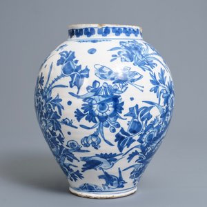 An English Delftware blue and white chinoiserie jar, 18th C. — 照片 4