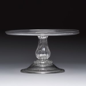 An English glass pedestal tazza, 18th C. — photo 2