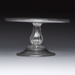 An English glass pedestal tazza, 18th C. — photo 5