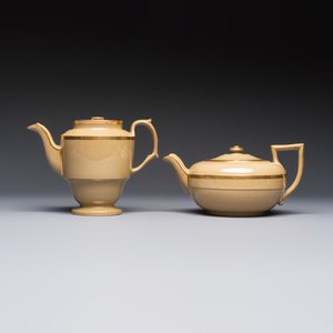 A 24-piece English Spode mocha-ground and gilt coffee and tea service, 19th C. — photo 26