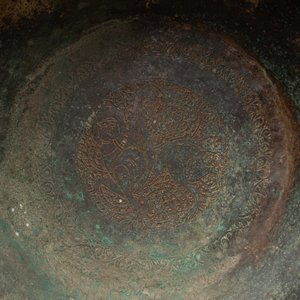 An engraved Khorasan bronze bowl, Iran, 12th C. — photo 6