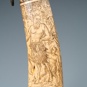 An engraved mythological subject stag antler horn powder flask, probably Germany, 19th C. — photo 11