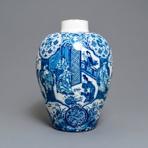 An exceptional and large Dutch Delft blue and white chinoiserie vase, 17/18th C. — photo 9