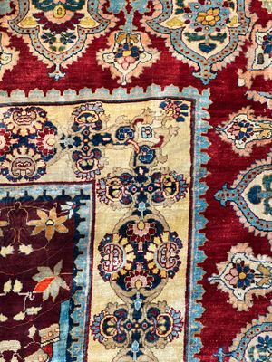 An exceptional and large embroidered silk 'Shahnameh' carpet, signed Musa Baft Tabriz, Tabriz, Iran, 20th C. — photo 21