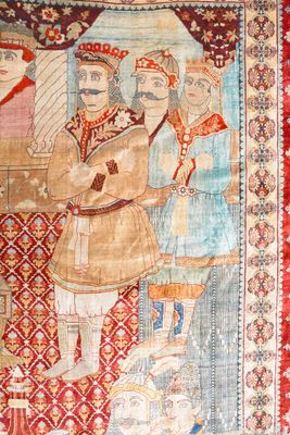 An exceptional and large embroidered silk 'Shahnameh' carpet, signed Musa Baft Tabriz, Tabriz, Iran, 20th C. — photo 4