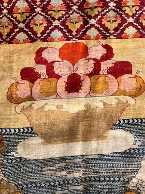 An exceptional and large embroidered silk 'Shahnameh' carpet, signed Musa Baft Tabriz, Tabriz, Iran, 20th C. — photo 51