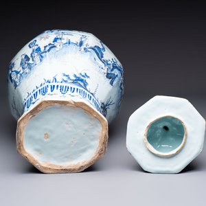 An exceptional blue, white and manganese Dutch Delft Transitional style chinoiserie vase and cover, 17th C. — photo 7