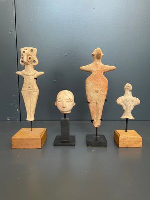 An exceptional collection of terracotta idols, Mehrgarh, Syro-Hittite states and Indus Valley, 35th/3rd C. B.C. — photo 15