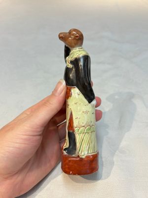 An exceptional complete set of twelve Chinese famille rose zodiac figures, Ge Yi Tai Zao 戈益泰造 marks, Republic — 照片 2