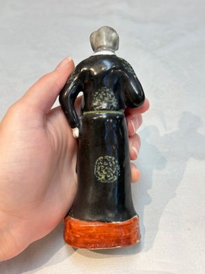 An exceptional complete set of twelve Chinese famille rose zodiac figures, Ge Yi Tai Zao 戈益泰造 marks, Republic — 照片 51