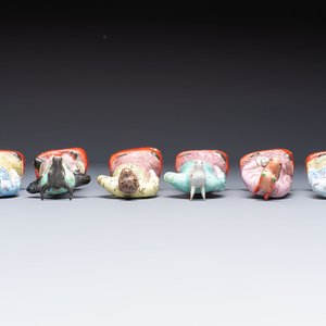 An exceptional complete set of twelve Chinese famille rose zodiac figures, Ge Yi Tai Zao 戈益泰造 marks, Republic — 照片 7