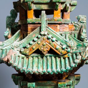 An exceptional large inscribed Chinese sancai-glazed pagoda, dated 1550, Ming — photo 17