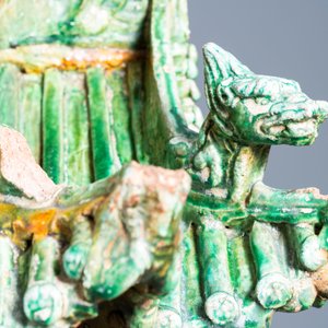 An exceptional large inscribed Chinese sancai-glazed pagoda, dated 1550, Ming — photo 9