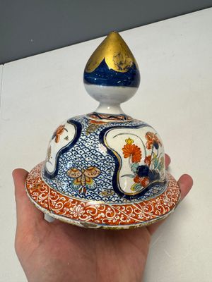 An exceptional polychrome Dutch Delft five-piece garniture in Chinese Kangxi style, first quarter 18th C. — photo 73