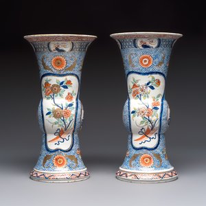 An exceptional polychrome Dutch Delft five-piece garniture in Chinese Kangxi style, first quarter 18th C. — photo 12