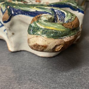 An exceptional polychrome Dutch Delft pocket watch stand, dated 1772 — photo 12