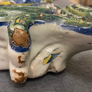 An exceptional polychrome Dutch Delft pocket watch stand, dated 1772 — photo 10
