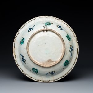 Een uitzonderlijke polychrome Iznik schotel met een pauw, Turkije, laatste kwart 16e eeuw — 照片 2