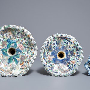 An exceptional three-piece Chinese famille rose epergne milieu-de-table, 19th C. — photo 6
