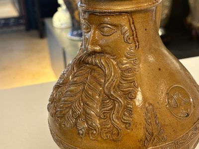 An exceptionally fine pewter-lidded stoneware bellarmine jug with portrait medallions, Cologne, Germany, 2nd quarter 16th C. — photo 6