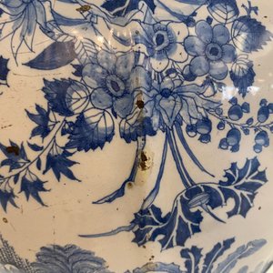 An exceptionally large blue and white baluster vase with naturalistic design, Delft or Frankfurt, late 17th C. — 照片 26