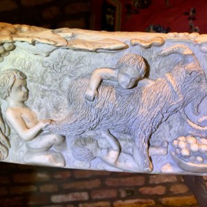 An exceptionally large carved ivory 'Bacchants' tusk, France or Italy, 18th C. — photo 21