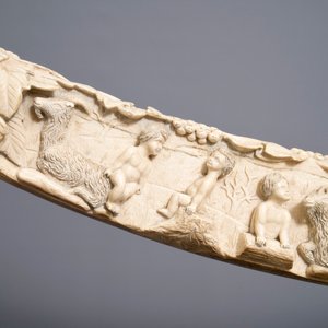 An exceptionally large carved ivory 'Bacchants' tusk, France or Italy, 18th C. — photo 3