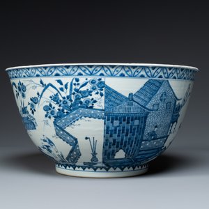 An exceptionally large Chinese blue and white bowl, Kangxi — photo 5