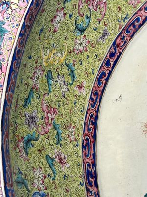 An exceptionally large Chinese Canton enamel basin with floral design, Yongzheng — photo 14