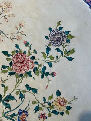 An exceptionally large Chinese Canton enamel basin with floral design, Yongzheng — photo 2