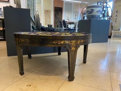 An exceptionally large Chinese Canton enamel rice table or sweetmeat set in its original Canton gilt-lacquered presentation table, 18/19th C. — photo 2