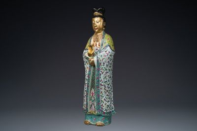 An exceptionally large Chinese famille rose sculpture of Guanyin, Li Fu Xing Hao 李福興號 seal mark, 19th C.