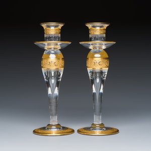 An extensive 53-piece French gilt-decorated 'Thistle Gold' crystal glass service with two decanter labels and a pair of candlesticks — photo 18