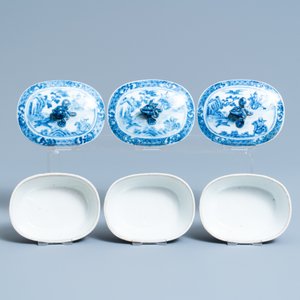 An extensive Chinese blue and white 'hunting scene' service, 18/19th C. — 照片 31