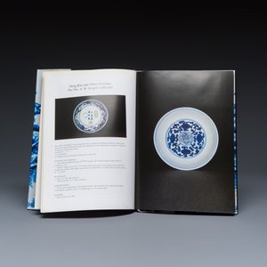 An extensive collection of 47 Marchant exhibition catalogues — photo 13