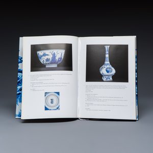An extensive collection of 47 Marchant exhibition catalogues — photo 14